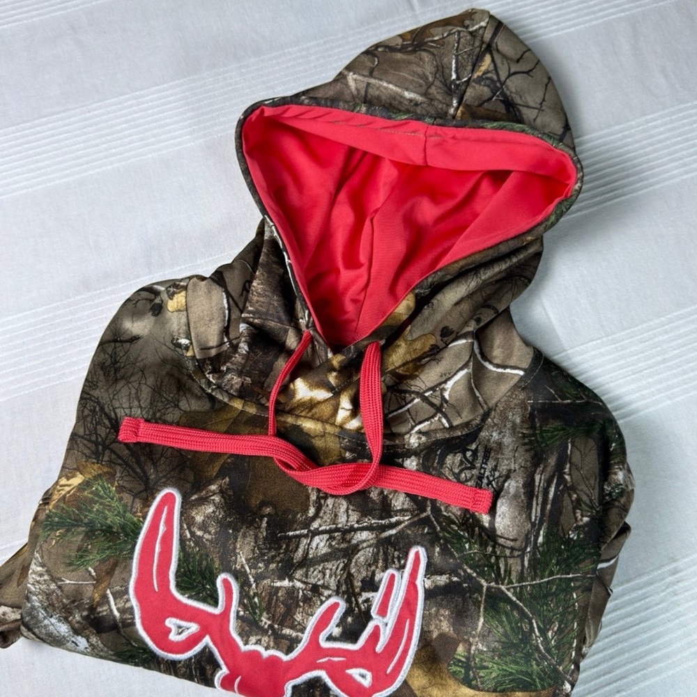 Realtree Camouflage Hoodie with Pink Lining